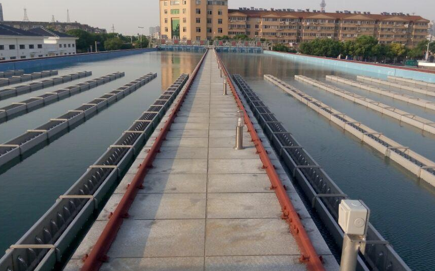 中铁十局丹阳水厂就自来水管道内防腐项目与万工环保达成合作